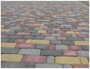 ułożona kostka brukowa, realizacja usługi brukarskiej